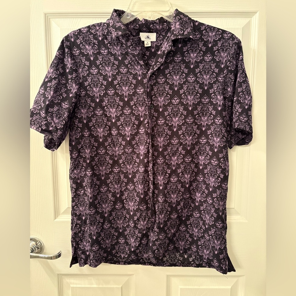 Disney Haunted‎ Mansion Wallpaper Woven Button Down Unisex Shirt Size S
